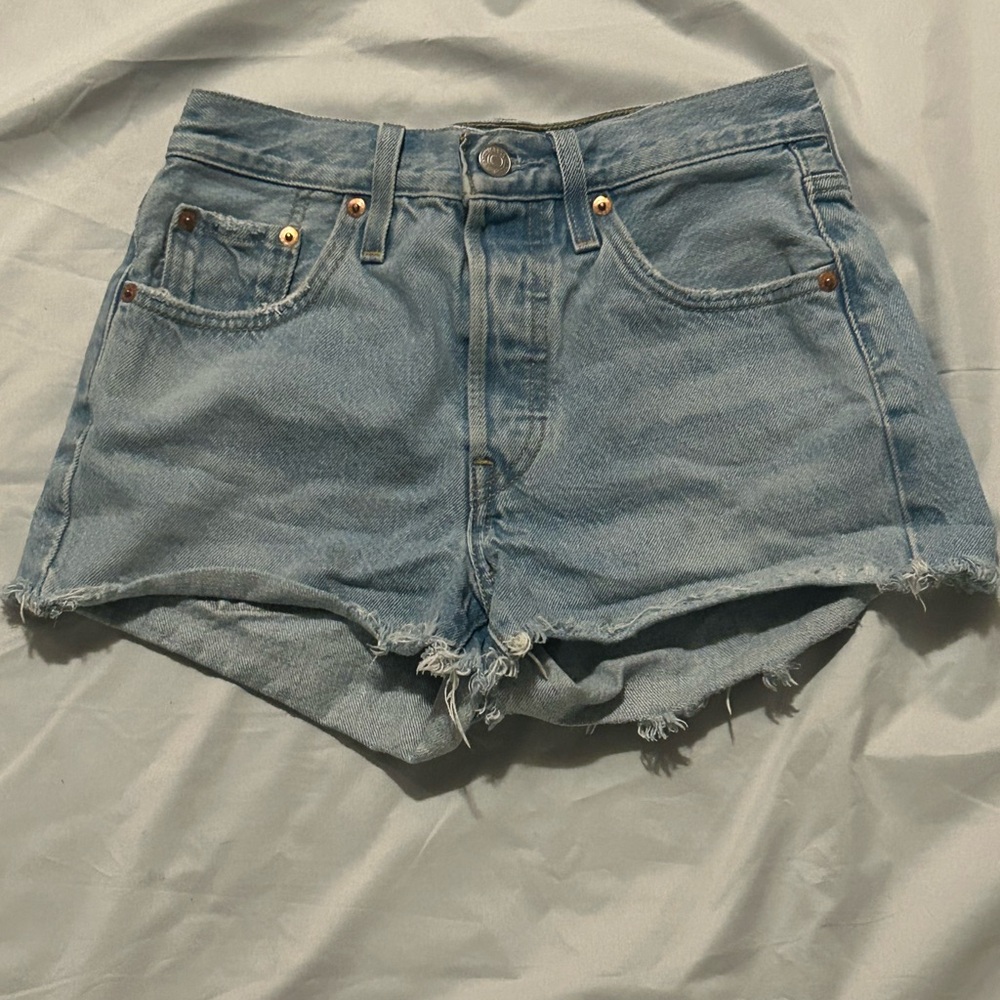Levis 501 High Waisted Button Fly Raw Hem Denim Shorts Size 30